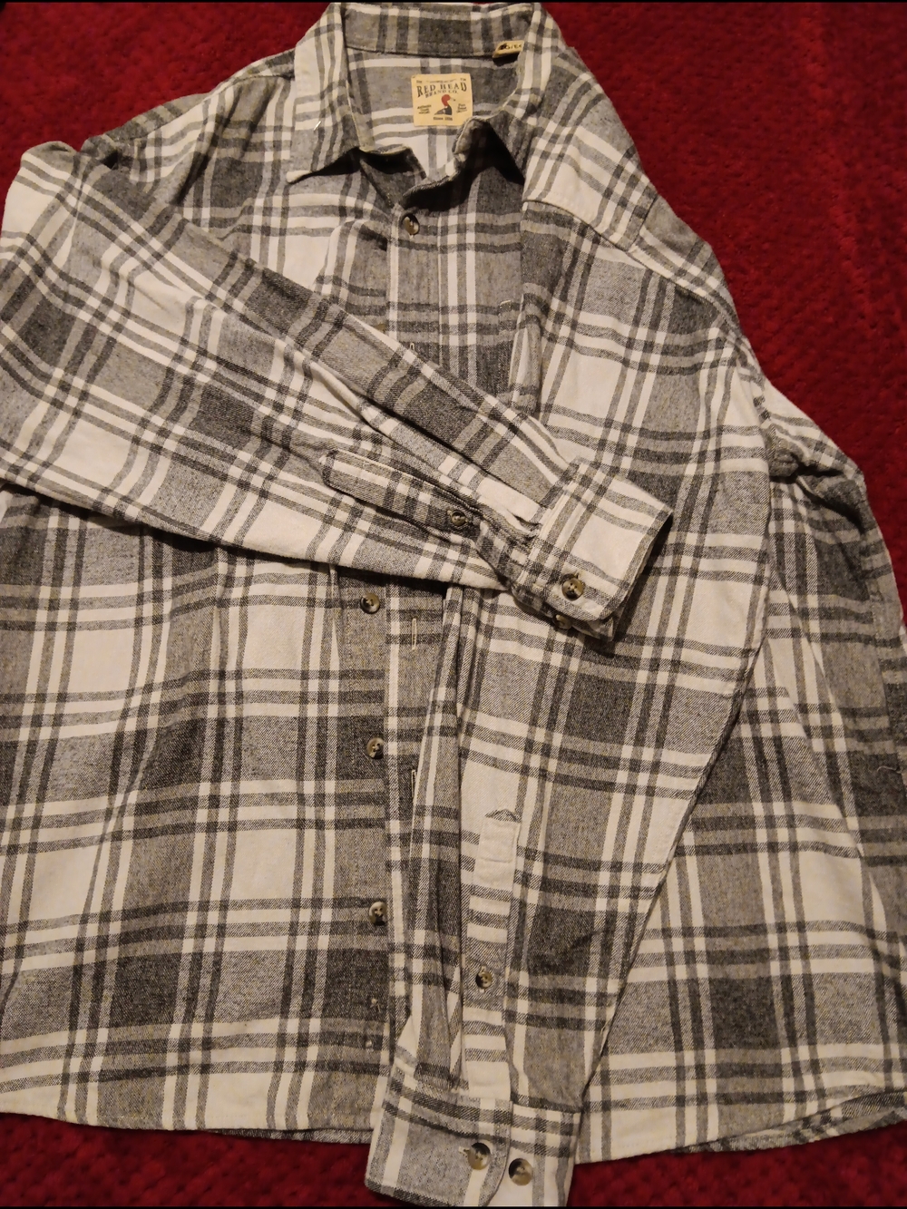 RedHead Men’s White & Gray Plaid Button-Down Shirt